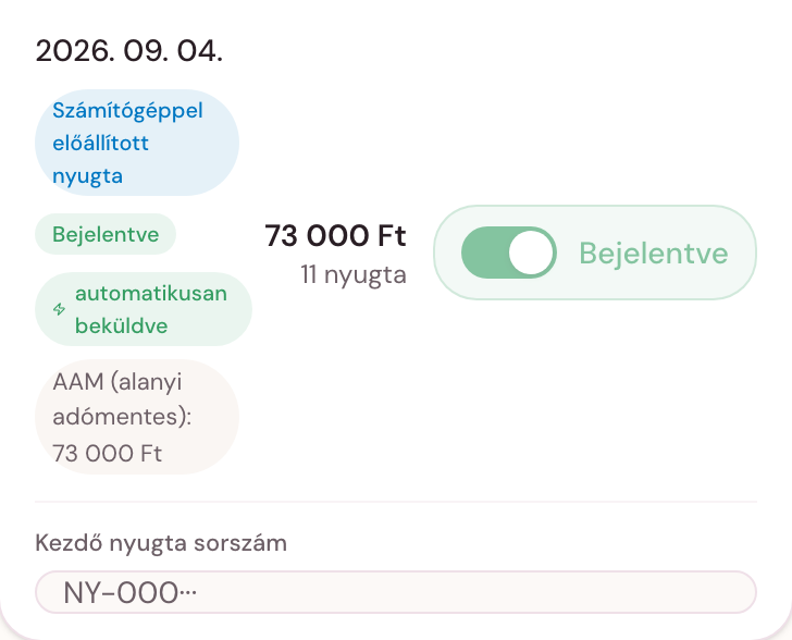 Képernyőkép a Centrio Számlák oldaláról: egy nap számítógéppel előállított nyugtái „Bejelentve” és „automatikusan beküldve” állapotban, a NAV felé küldött napi összesítővel és a kezdő nyugta-sorszámmal.